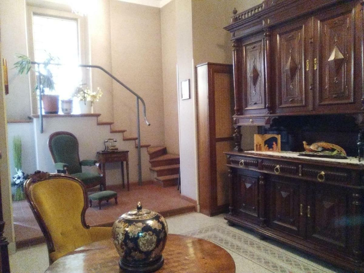Casa Di Nonna Bed & Breakfast Vercelli Luaran gambar